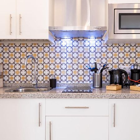 Apartament Nine O'Clock Metrosol Sewilla Pokój zdjęcie