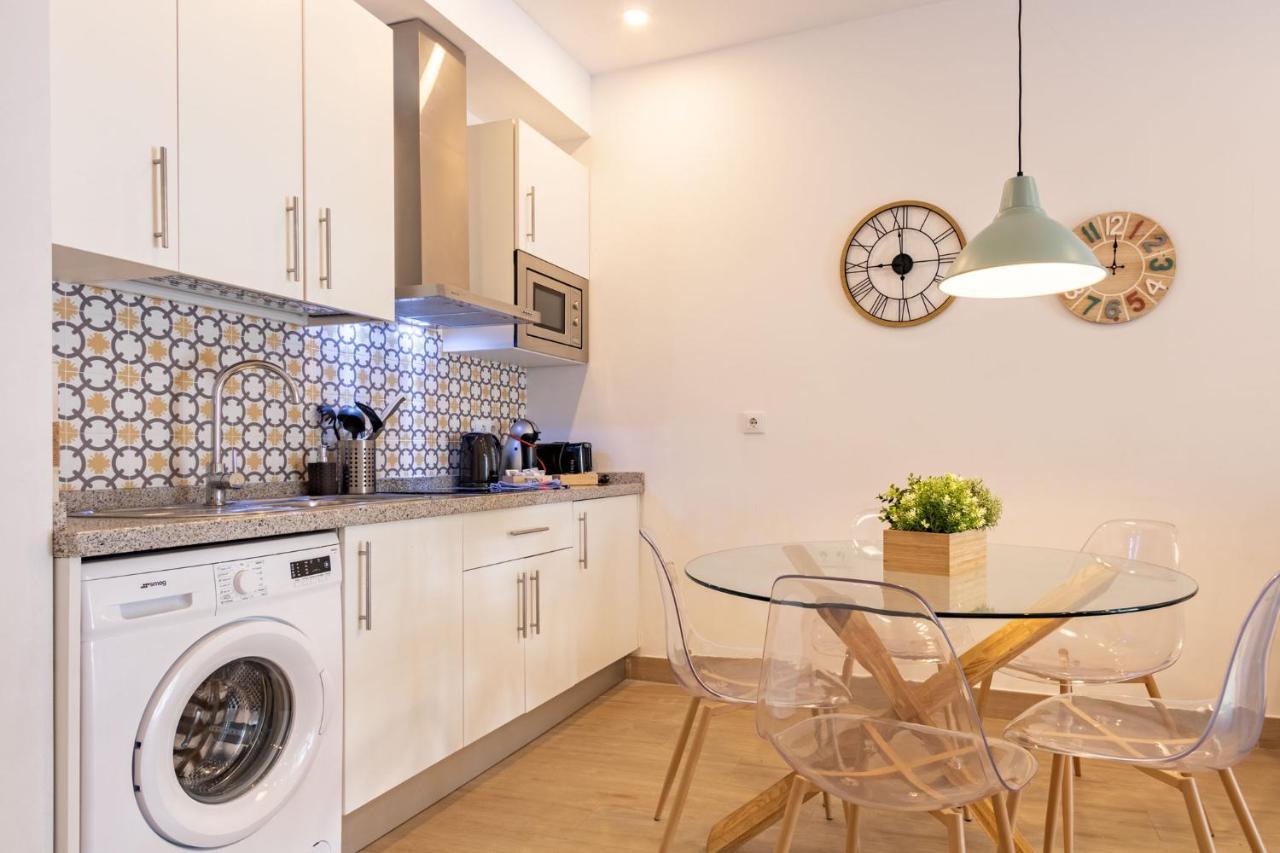 Apartament Nine O'Clock Metrosol Sewilla Zewnętrze zdjęcie