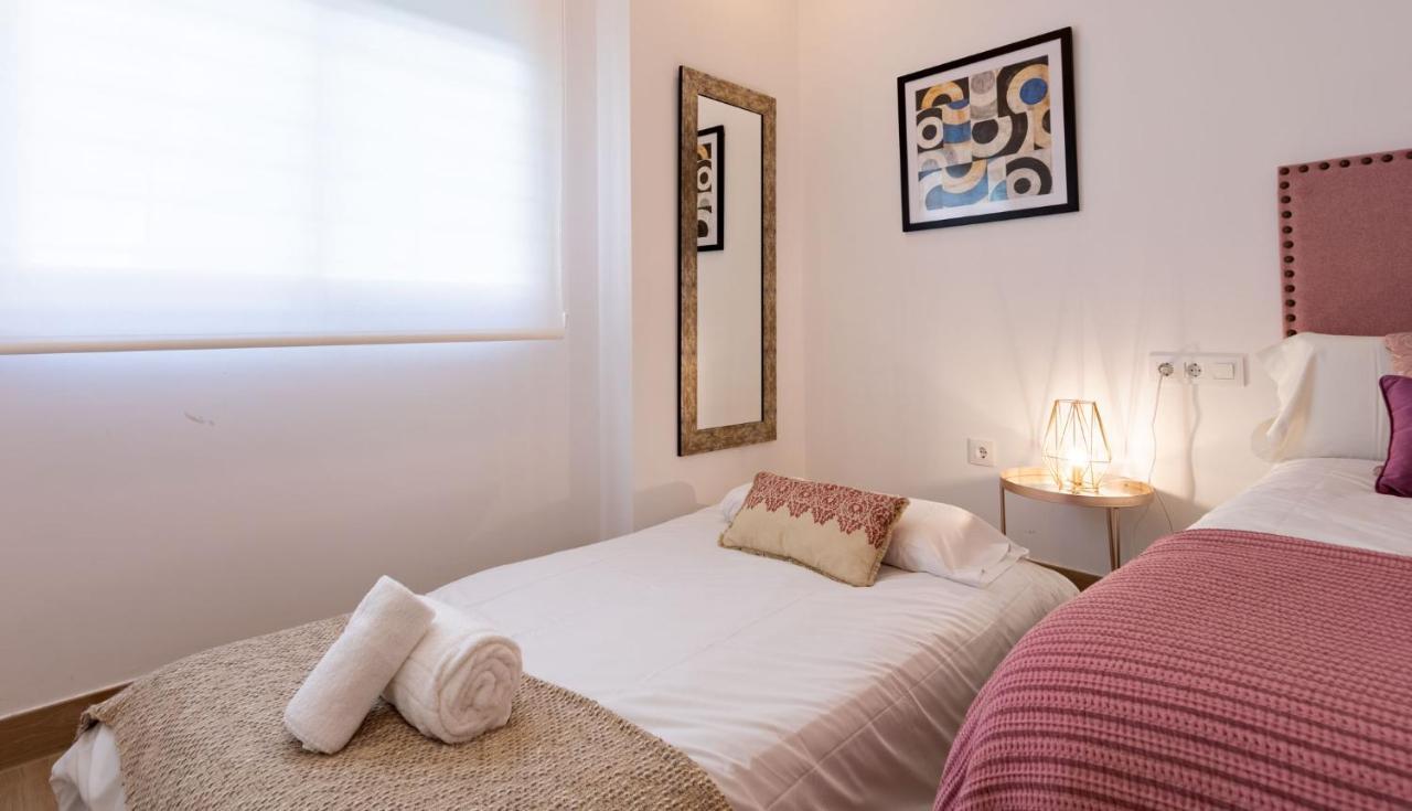 Apartament Nine O'Clock Metrosol Sewilla Zewnętrze zdjęcie