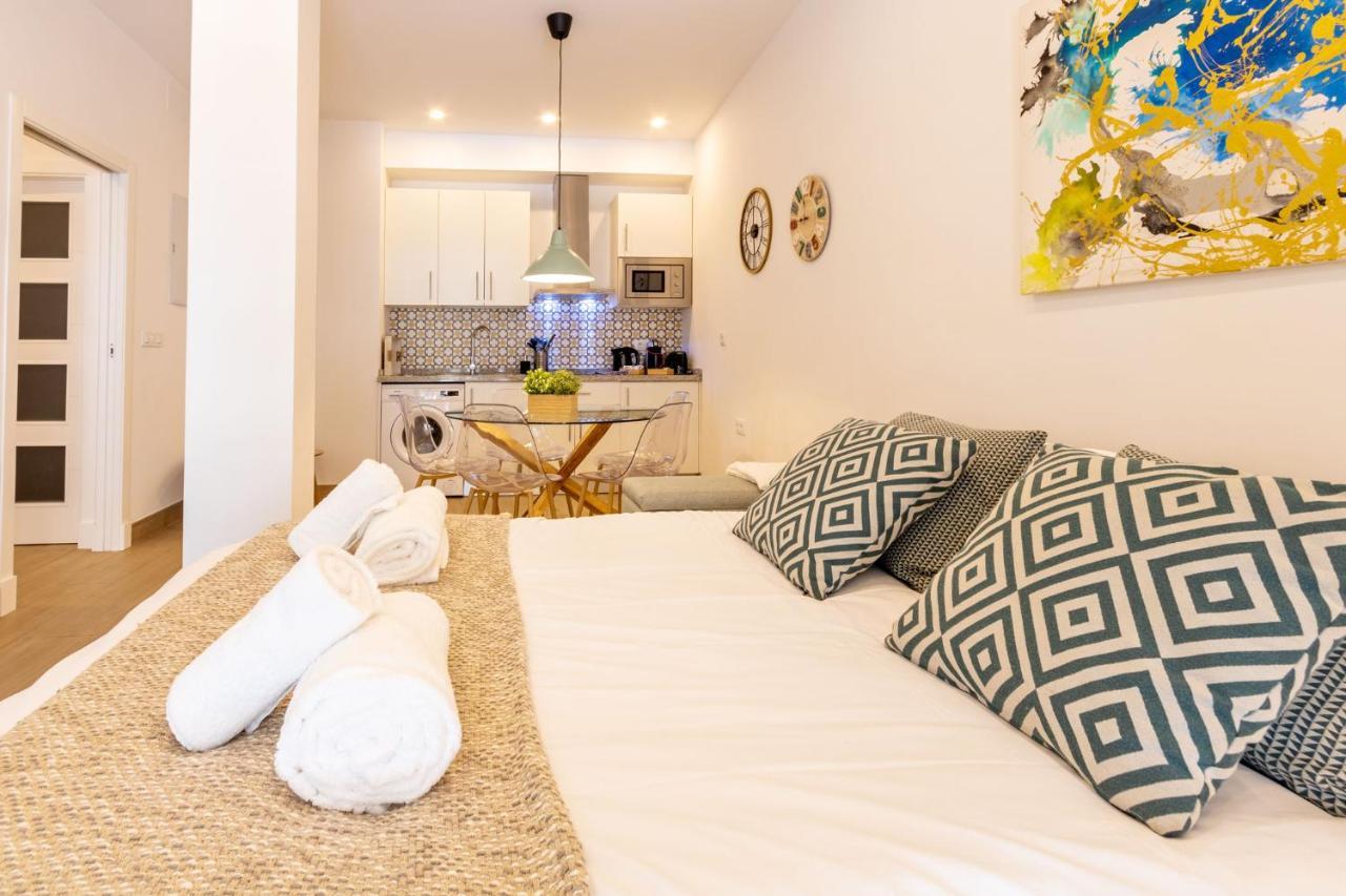 Apartament Nine O'Clock Metrosol Sewilla Zewnętrze zdjęcie