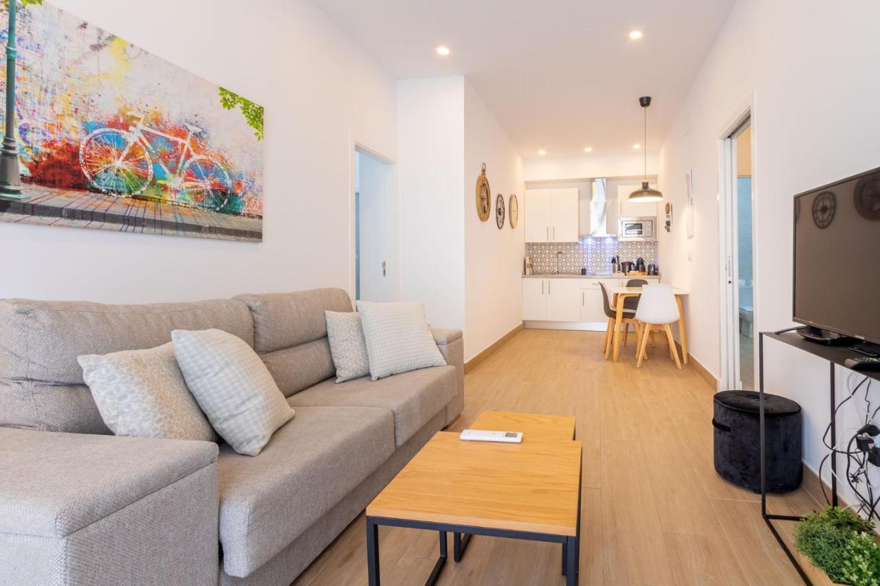 Apartament Nine O'Clock Metrosol Sewilla Zewnętrze zdjęcie