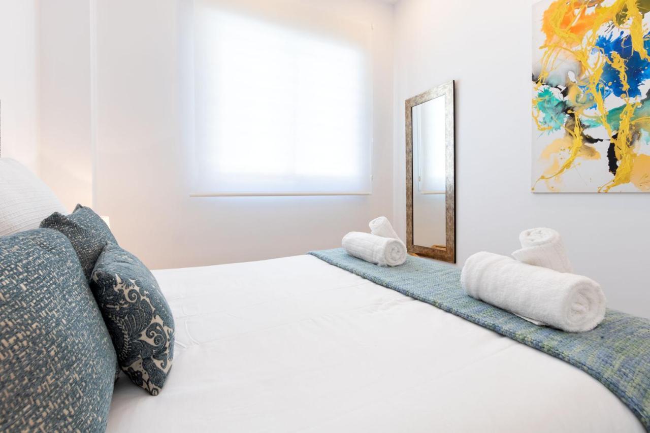 Apartament Nine O'Clock Metrosol Sewilla Zewnętrze zdjęcie