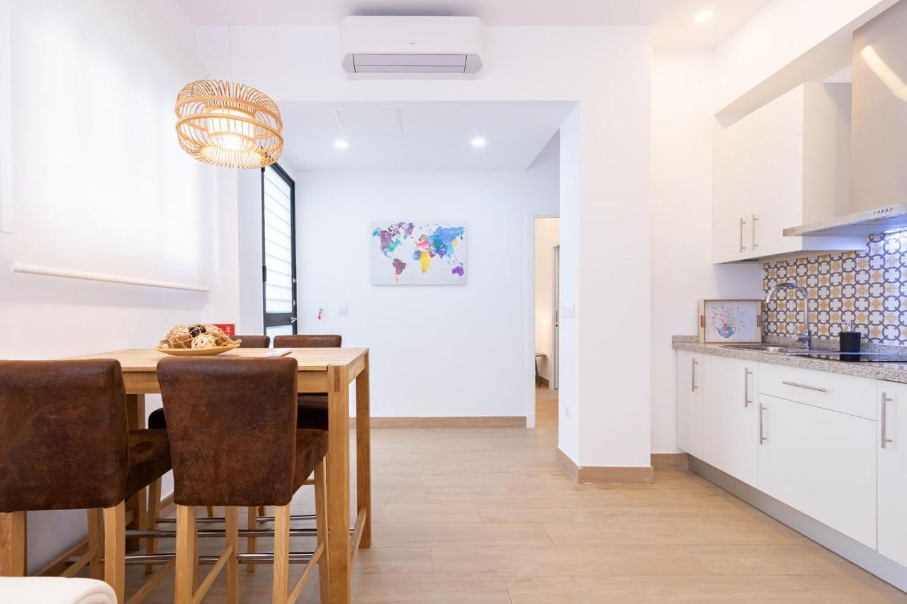 Apartament Nine O'Clock Metrosol Sewilla Zewnętrze zdjęcie