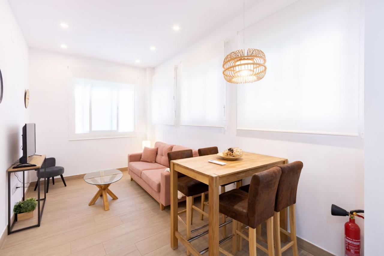 Apartament Nine O'Clock Metrosol Sewilla Zewnętrze zdjęcie