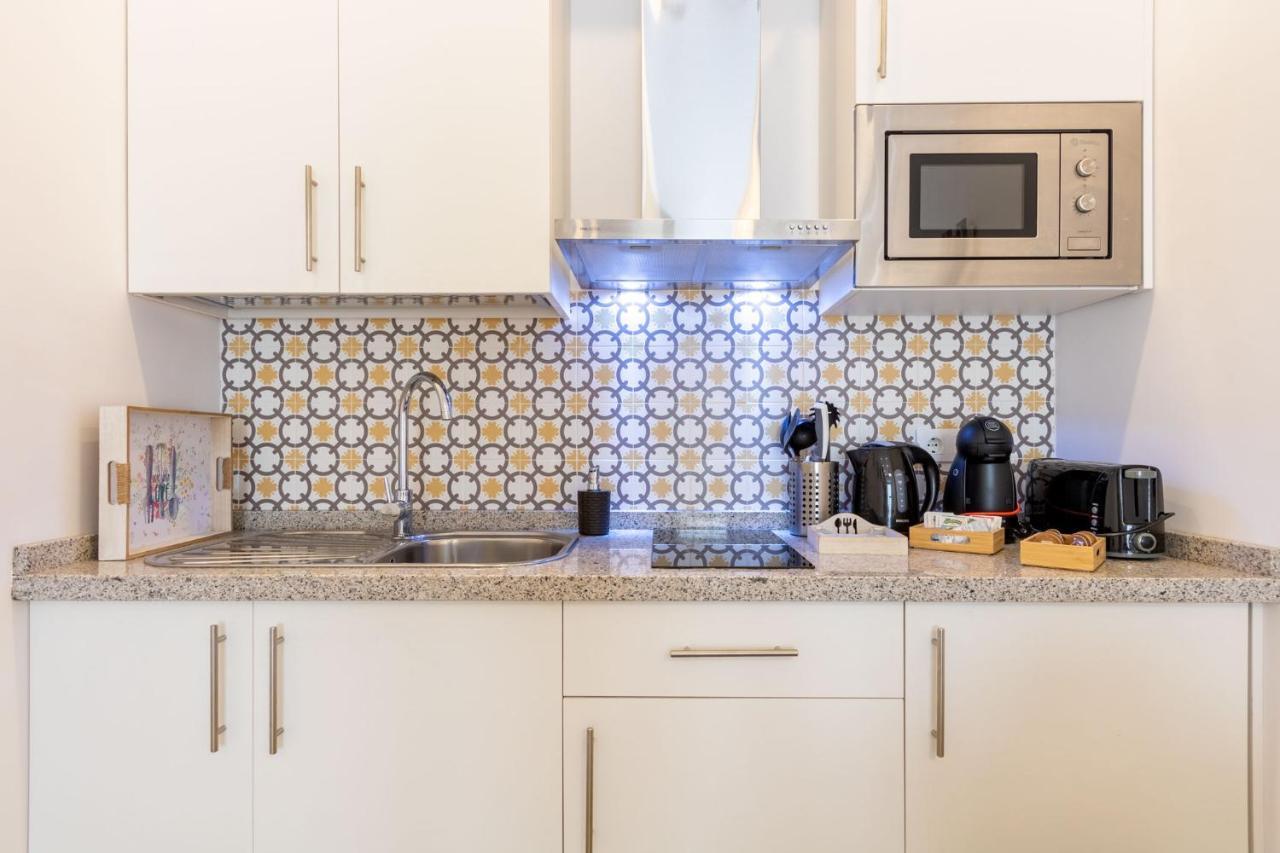 Apartament Nine O'Clock Metrosol Sewilla Zewnętrze zdjęcie